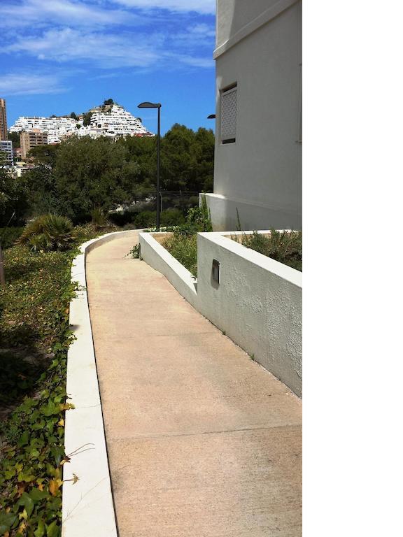 Ballesol Costablanca Senior Resort Mayores De 55 Anos Кала де Финестрат Екстериор снимка