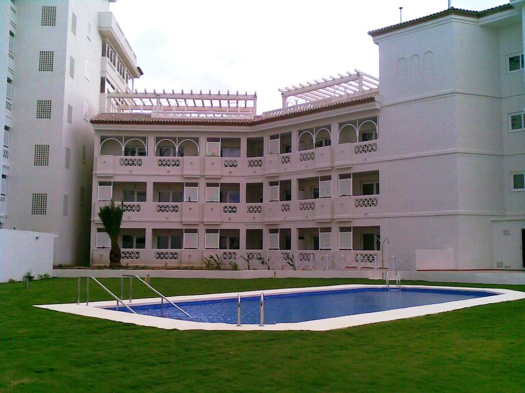 Ballesol Costablanca Senior Resort Mayores De 55 Anos Кала де Финестрат Екстериор снимка