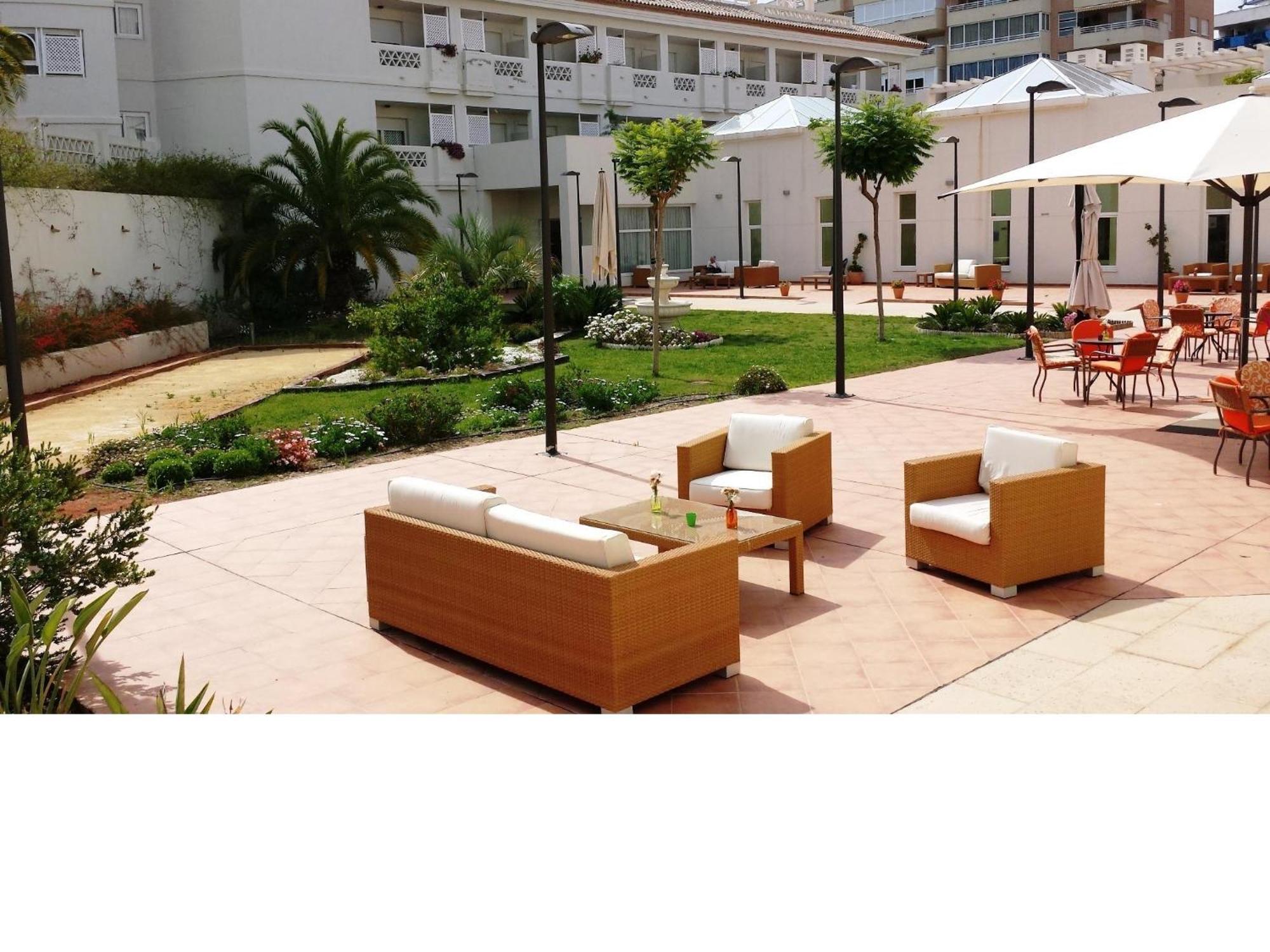 Ballesol Costablanca Senior Resort Mayores De 55 Anos Кала де Финестрат Екстериор снимка