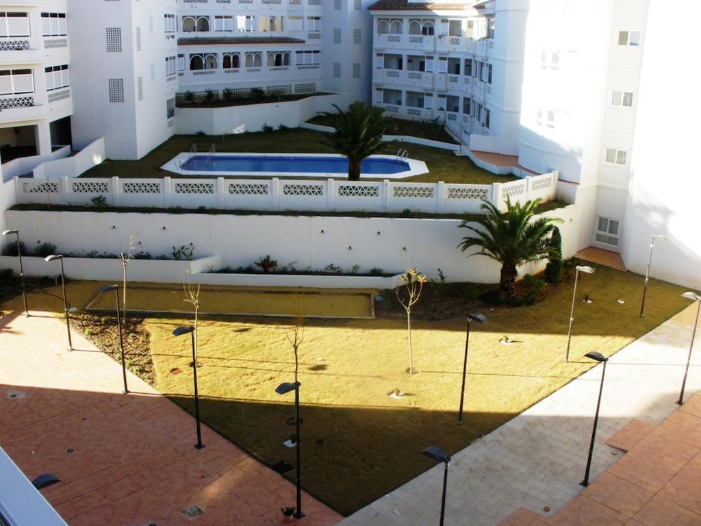 Ballesol Costablanca Senior Resort Mayores De 55 Anos Кала де Финестрат Екстериор снимка